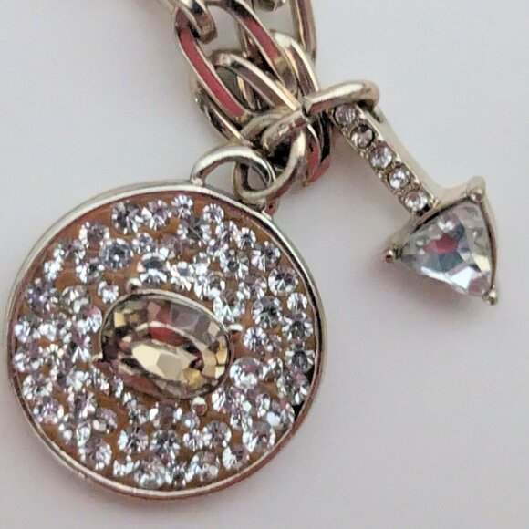 White House Black Market Runway/ Statement Triple Chain Gold Tone Necklace Set! - Picture 6 of 7